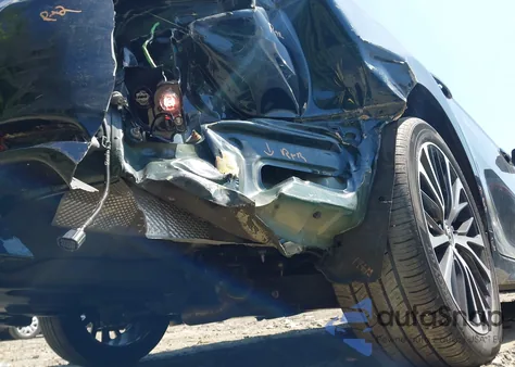 2021 Toyota Camry Se Awd z USA, uszkodzony, nr VIN 4T1G11BK4MU042911